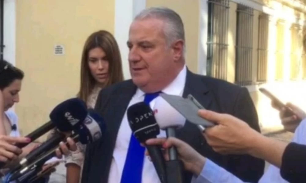 Δικηγόρος 35χρονης με το βιτριόλι: Υπερβολική η δίωξη – Δεν θα σταθεί ποτέ